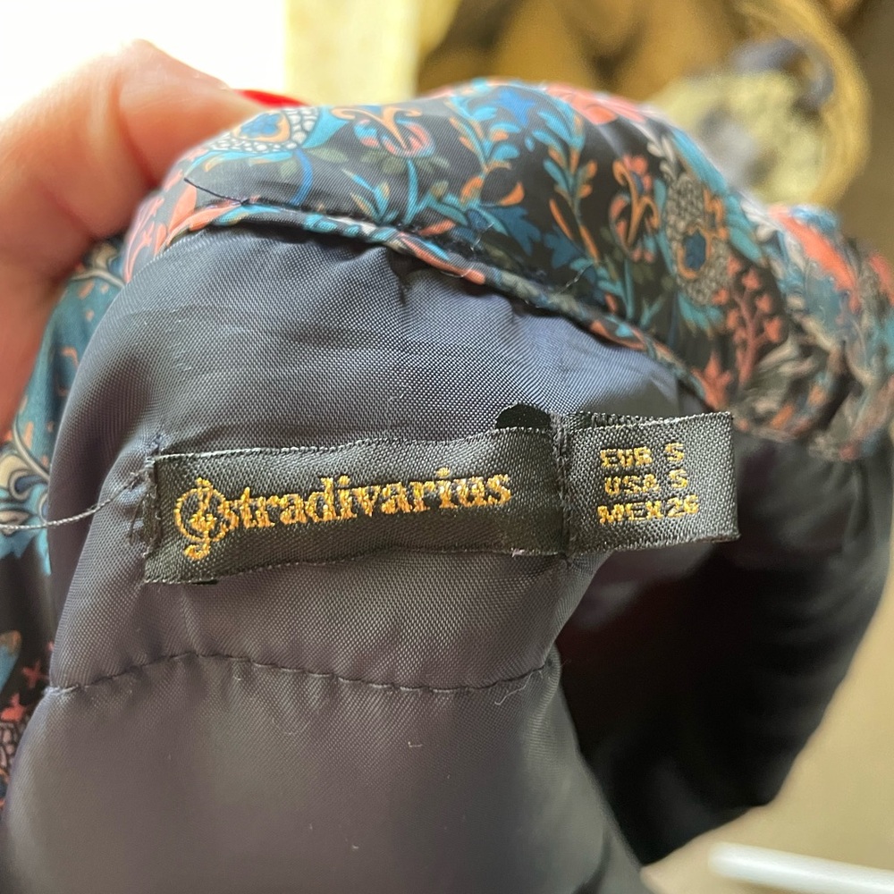 Stradavirus Jacket - Picture 2 of 6